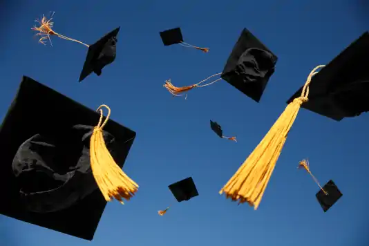 utbildningsinstitutioner skyddar webbplatsen och förhindrar webbkrascher förbättrar studenternas online-upplevelse med online-köer