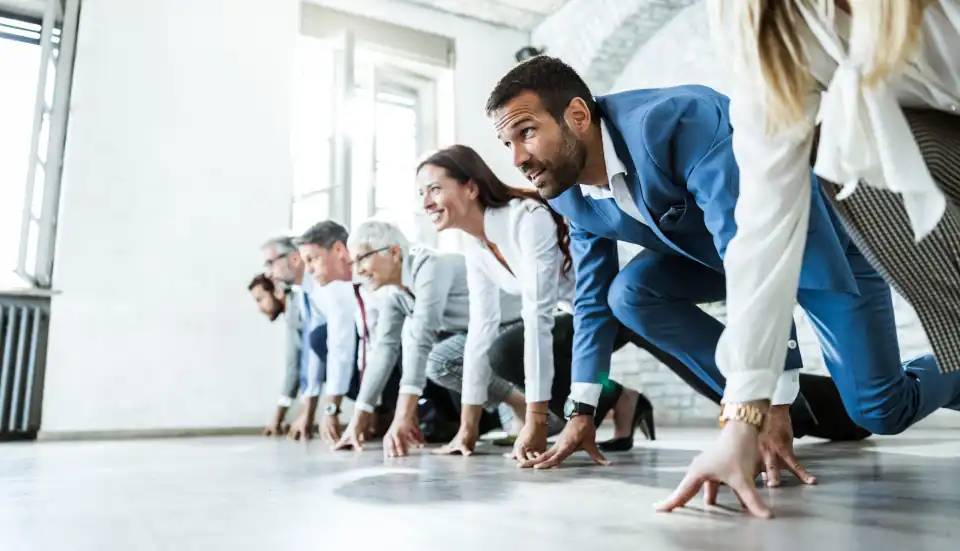 Online Queuing Systems for Events and Attractions