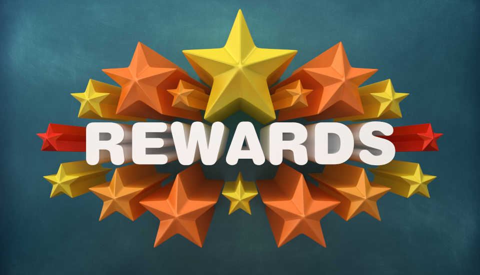 10 Effective Loyalty and Rewards Programs to Boost Customer Retention